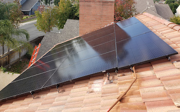 Solar installation in Lake Forest